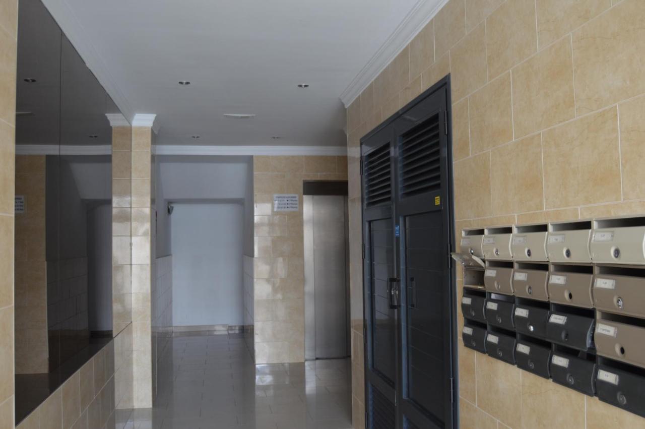 Bright, Modern Apartment In The Heart Of Arrecife Екстер'єр фото