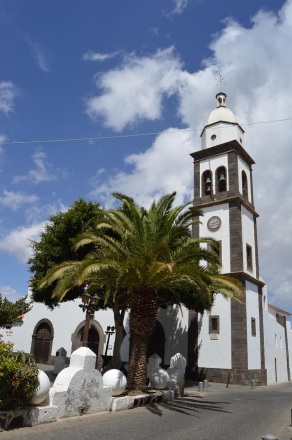 Bright, Modern Apartment In The Heart Of Arrecife Екстер'єр фото