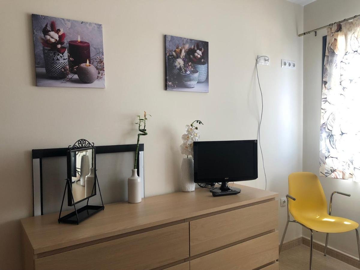 Bright, Modern Apartment In The Heart Of Arrecife Екстер'єр фото